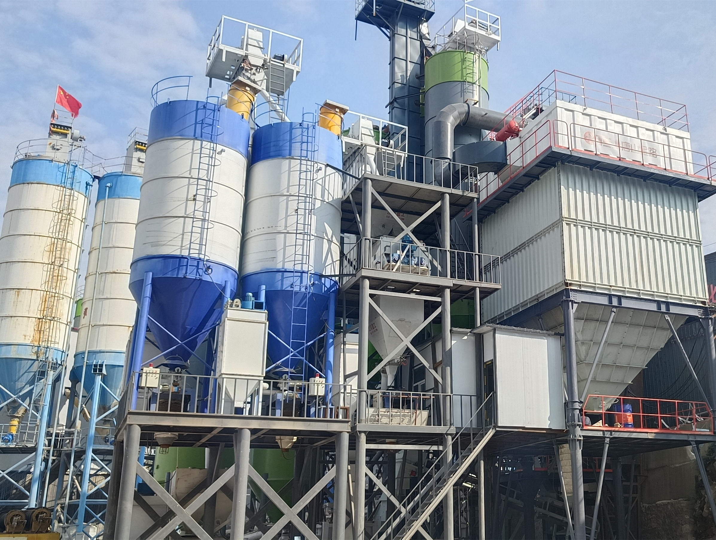 機制砂成建筑用砂主要來源，唐山金路制砂樓提供高標準機制砂生產(chǎn)設備